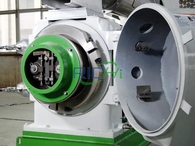 Cutting Device of animal feed pellet press