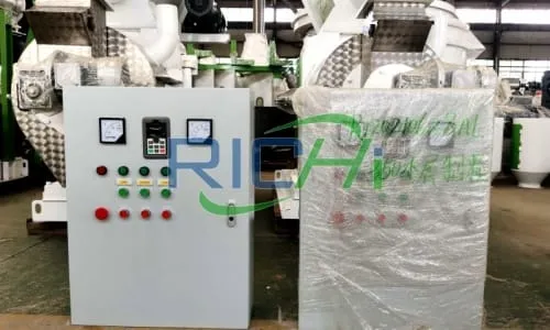 electronically controlled system of wood pellet machine
