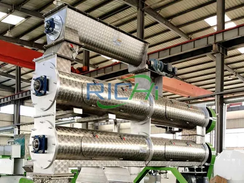 Conditioner of the chicken feed pellet making machine