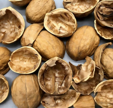 Walnut shells