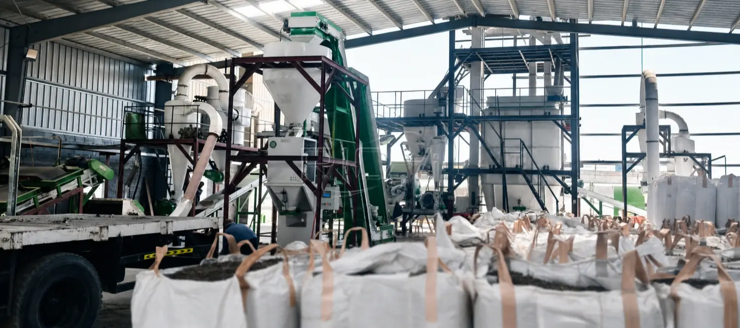 3-4 T/H chicken manure pellets machine for Sale Indonesia