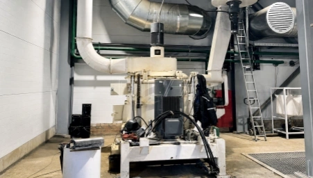 5–6 T/H ultrafine powder grinder mill for Sale Russia